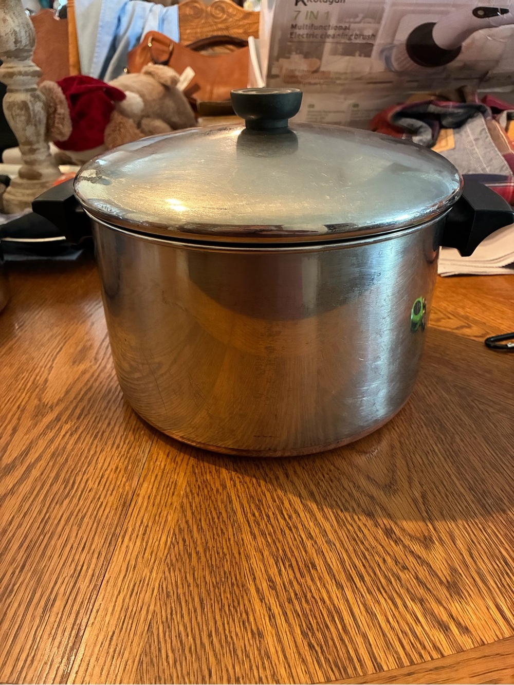 1801 6qt Revere Ware w/ Lid